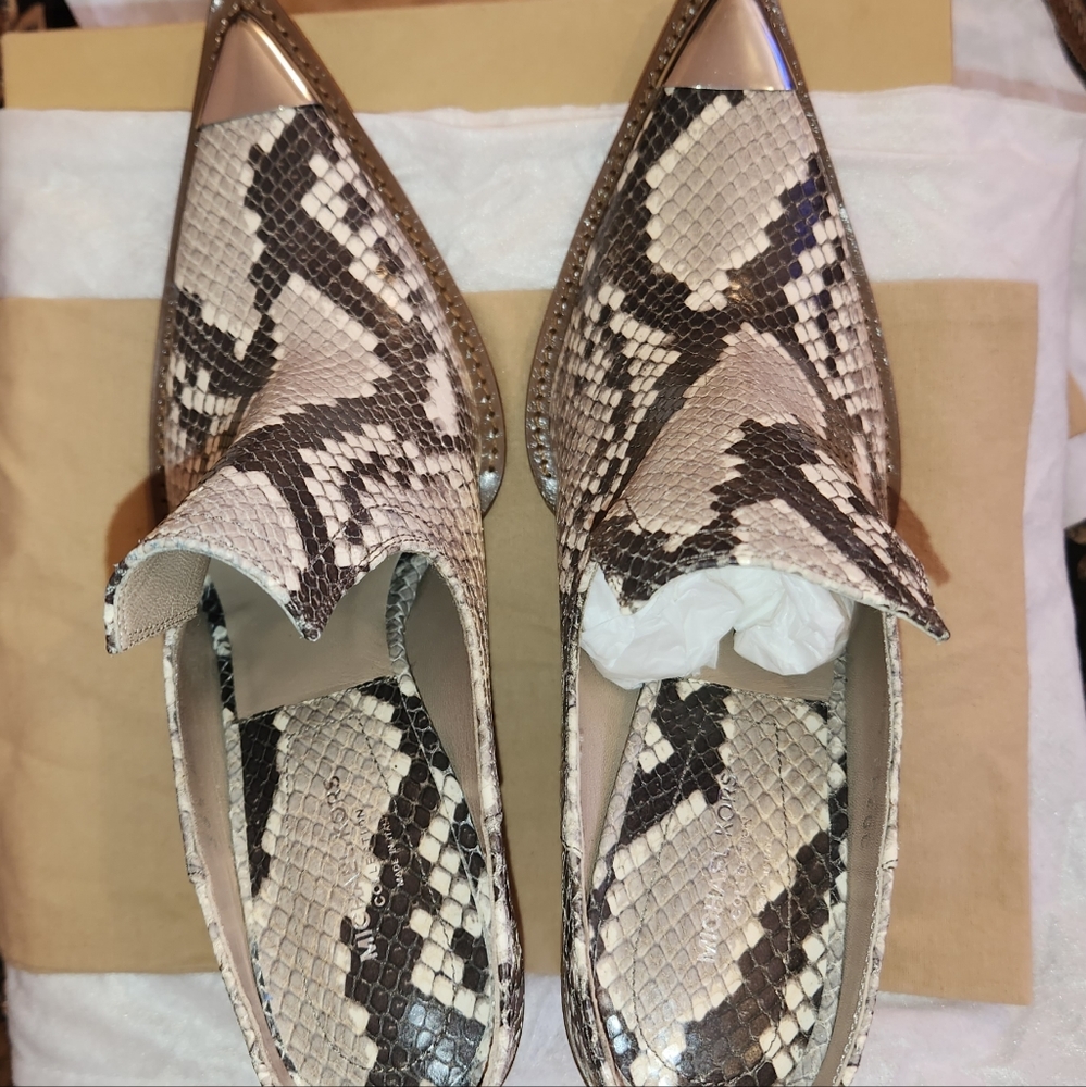Michael Kors Python Snakeskin Boots US	   EU	     Inches6	     36.5	   8.87 - Picture 13 of 16